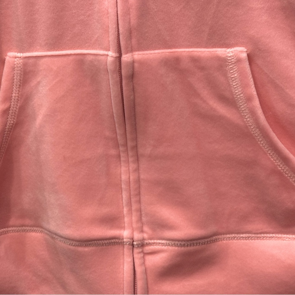 Juicy Couture NWT 2Pc Pretty Pink Velour Short Sleeve Sweatshirt & Shorts (0708) - Picture 6 of 9